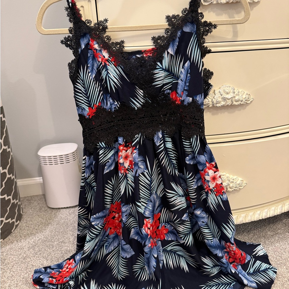 SHEIN Black Floral Lace Chemise